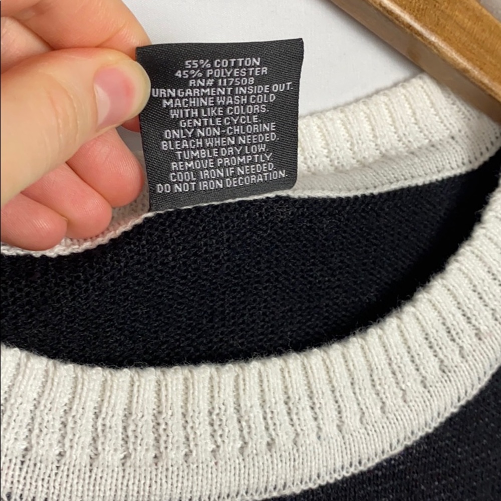 (5/$25) NEW Target NASA Explorer Sweater - Picture 4 of 7